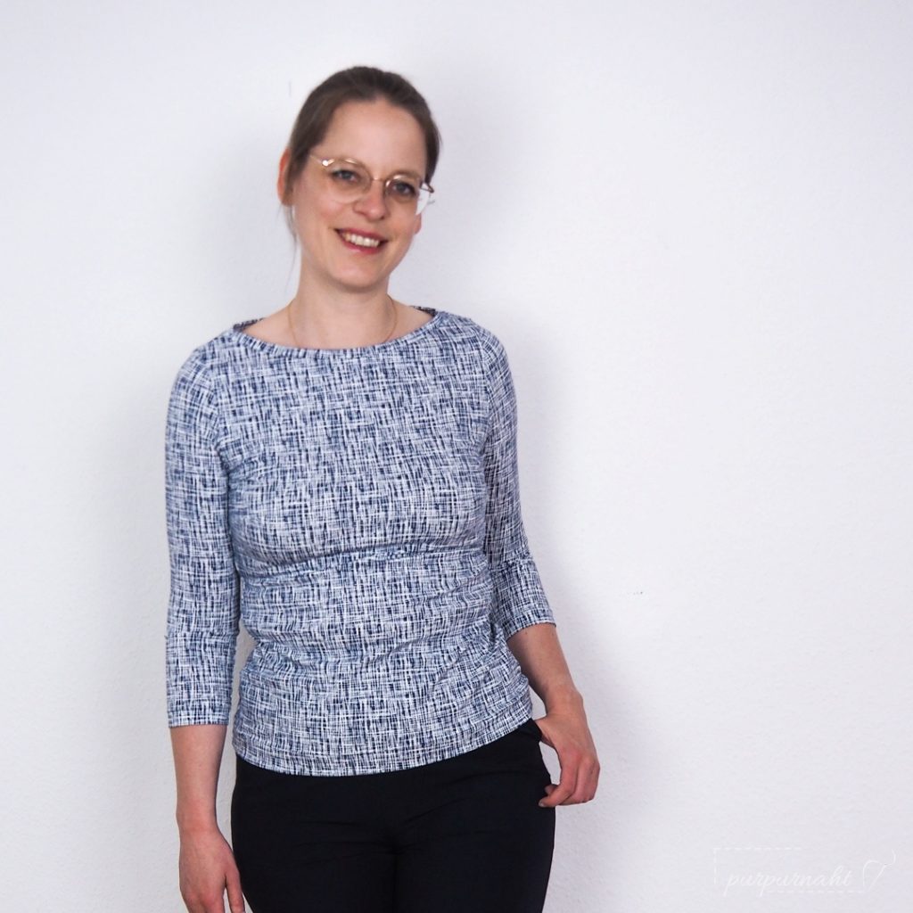 Shirt Lianna- U-Boot-Ausschnitt